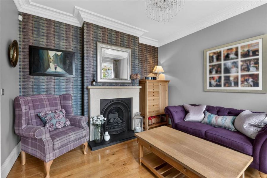 6 Royal Park Avenue