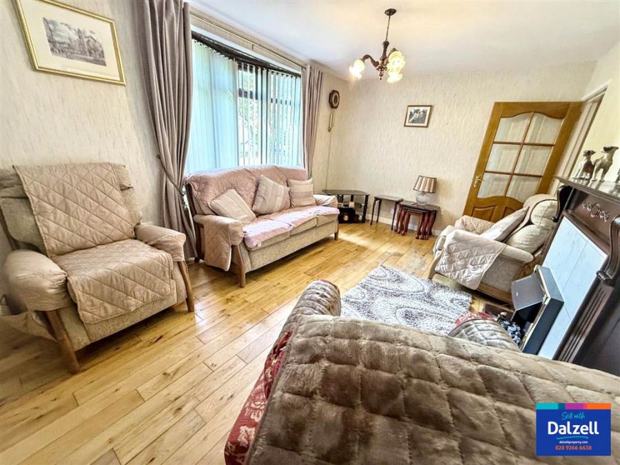 31B Iniscarn Park