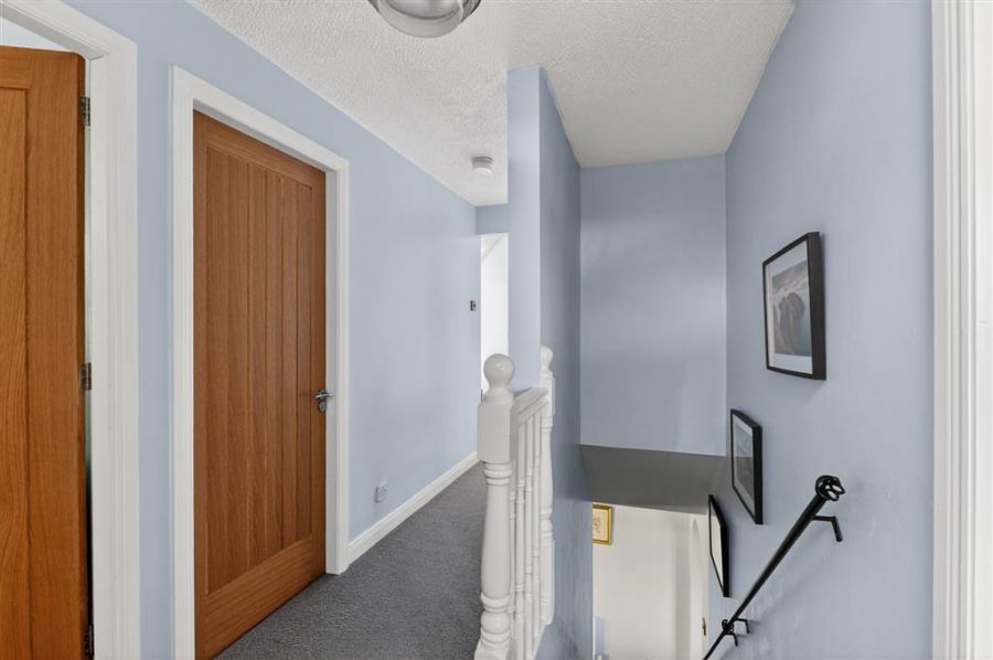 32 Gloucester Park