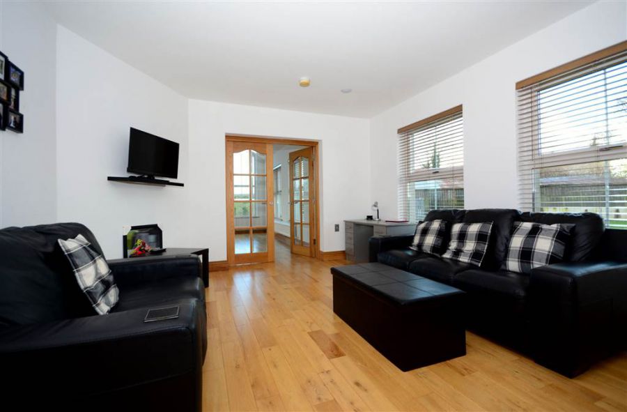 15 Mckees Bridge Road