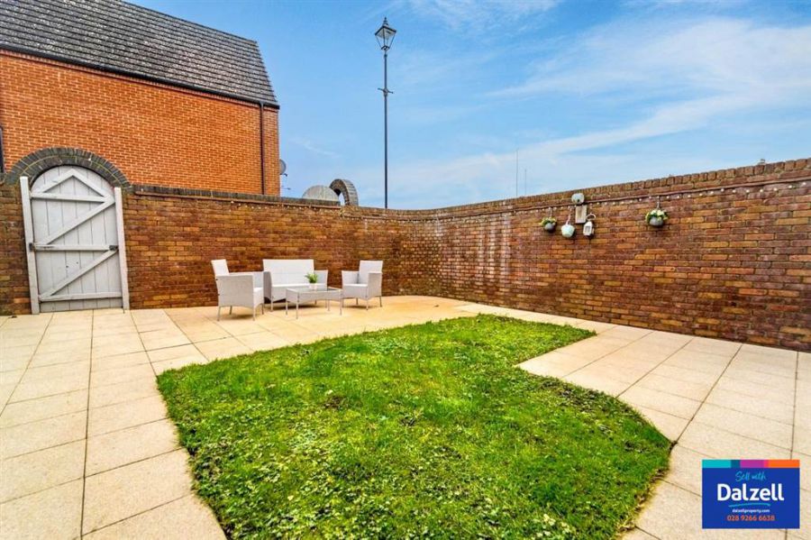 14 Lady Wallace Lane