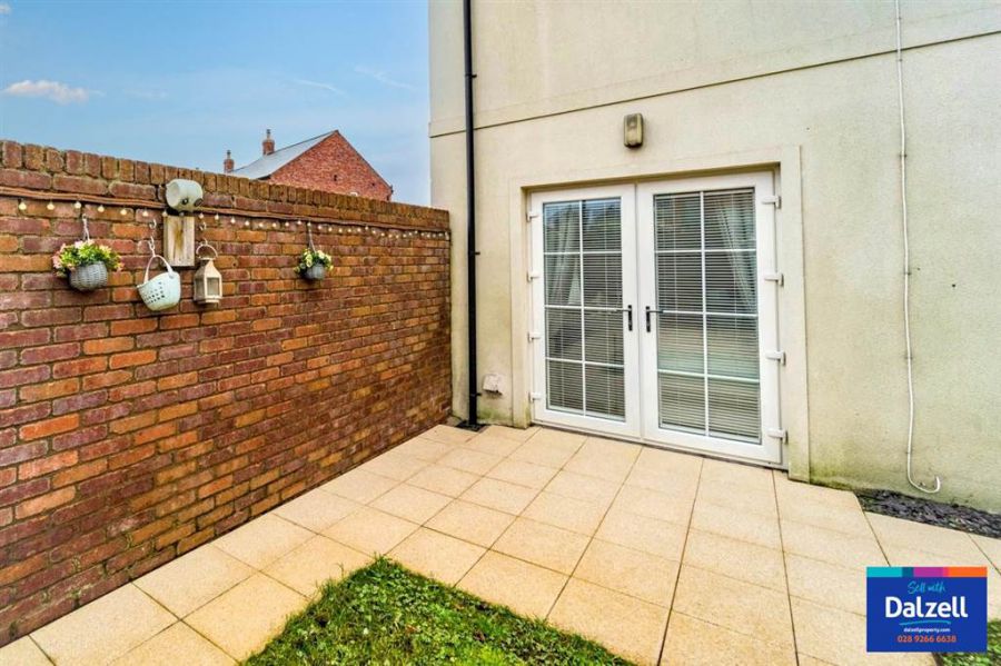 14 Lady Wallace Lane