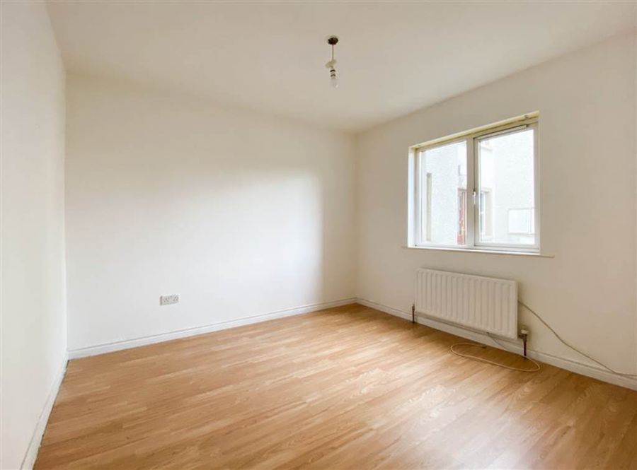 10 Rinvarna Court
