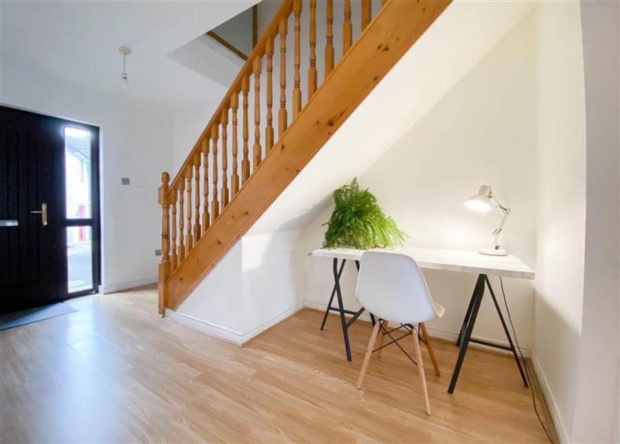 10 Rinvarna Court