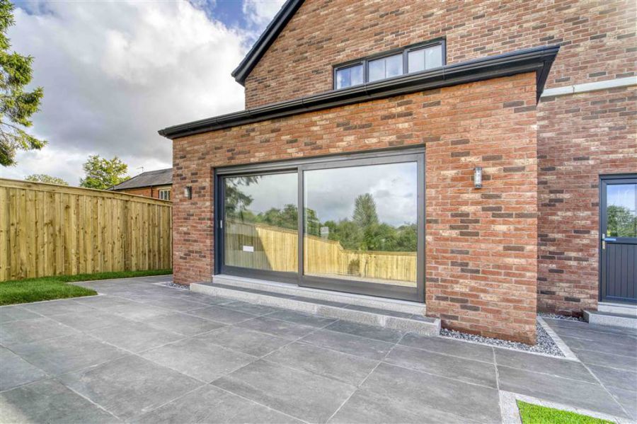!!LAST ONE REMAINING!!, 2 Lagan Villas