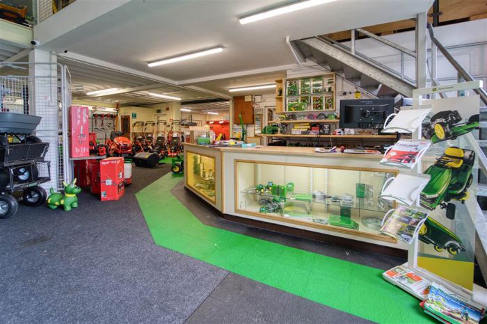 SHOWROOM WORKSHOP OFFICE & LARGE FORECOURT , 119B Saintfield Road