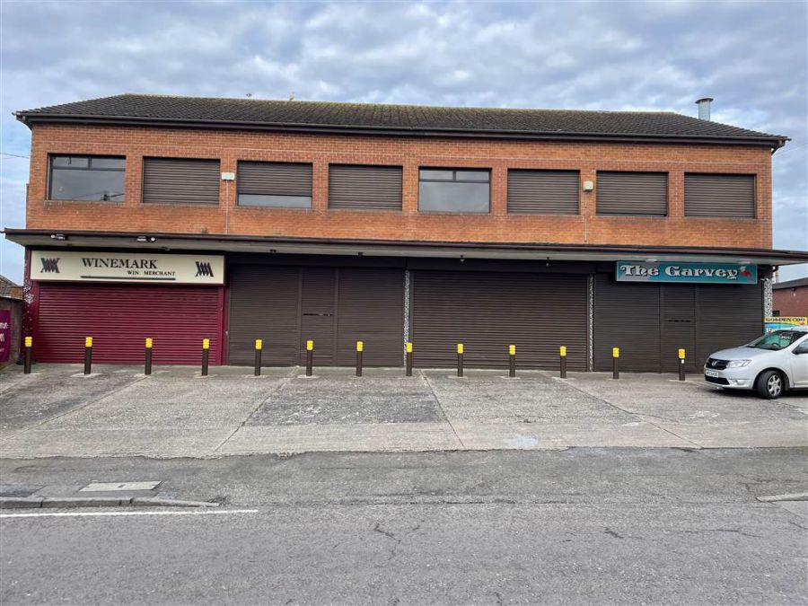 TO LET, 92e Warren Gardens