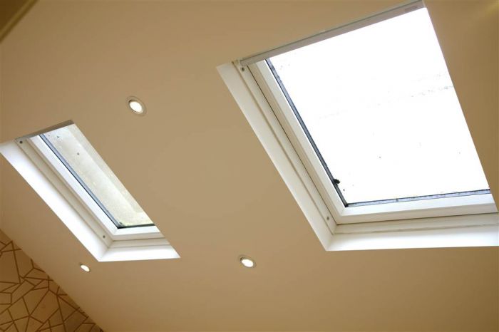 COMMERCIAL PROPERTY, 20 Smithfield Square