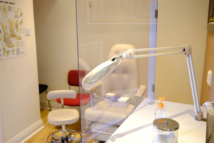 COMMERCIAL PROPERTY, 20 Smithfield Square