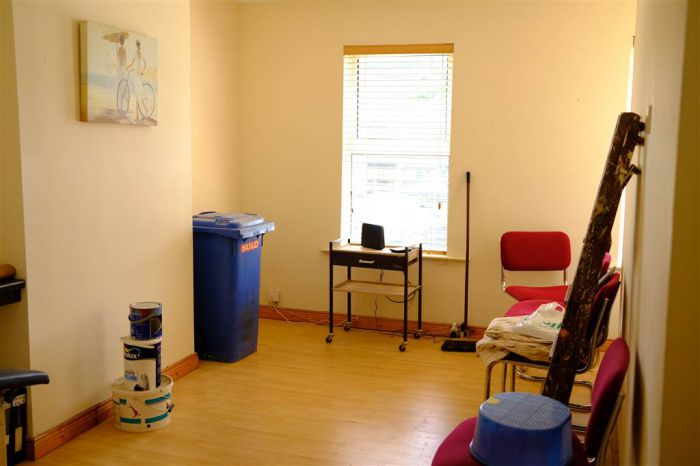 COMMERCIAL PROPERTY, 20 Smithfield Square