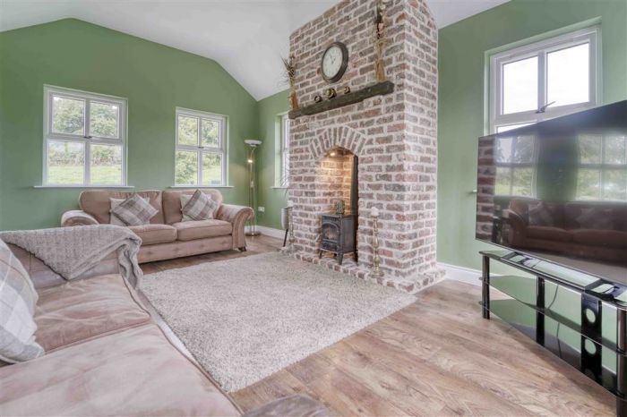 12b Rock Lane