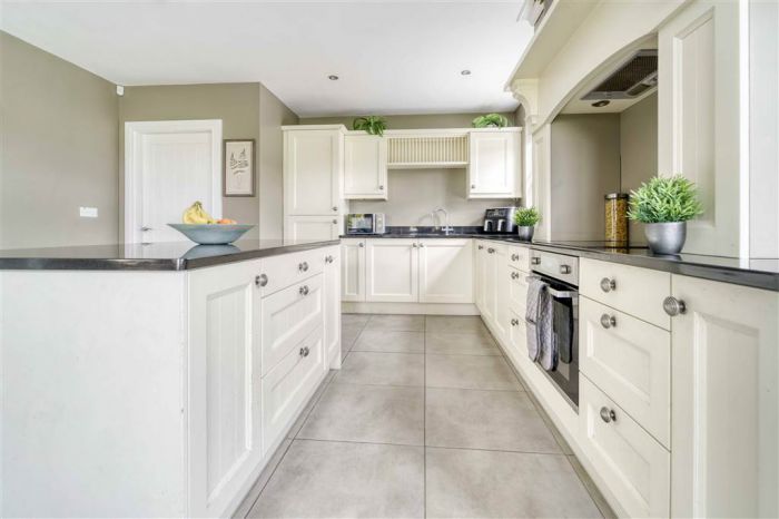12b Rock Lane