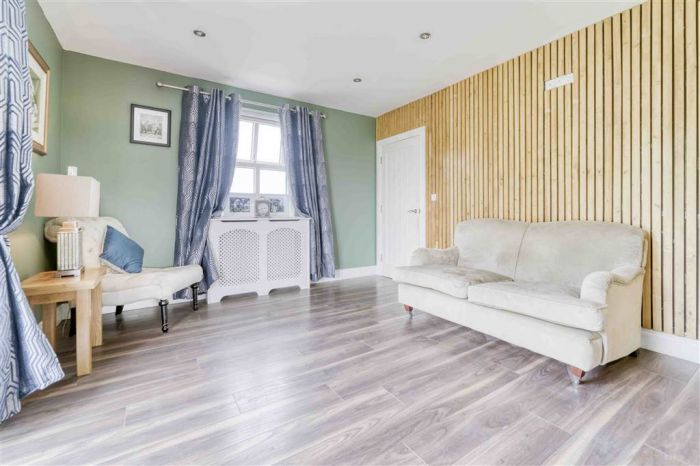 12b Rock Lane