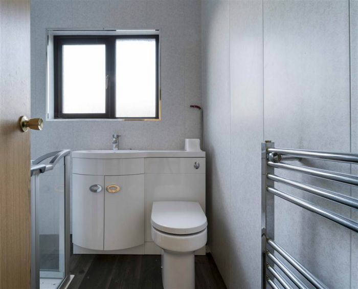 CASH OFFERS ONLY , 54 Benson Street