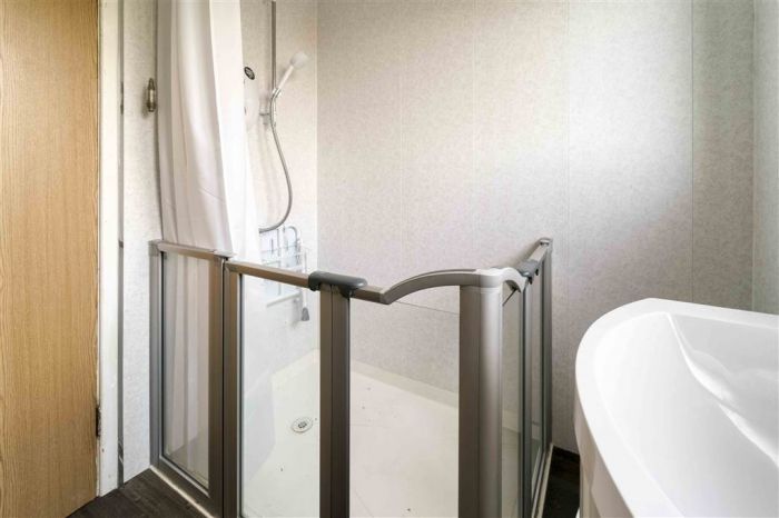 CASH OFFERS ONLY , 54 Benson Street