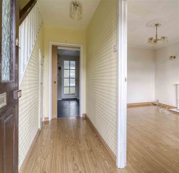 CASH OFFERS ONLY , 54 Benson Street