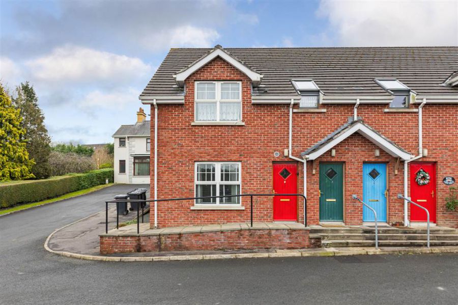 Apartment 1, 1 Old Railway View, dromore, BT25 1NU
