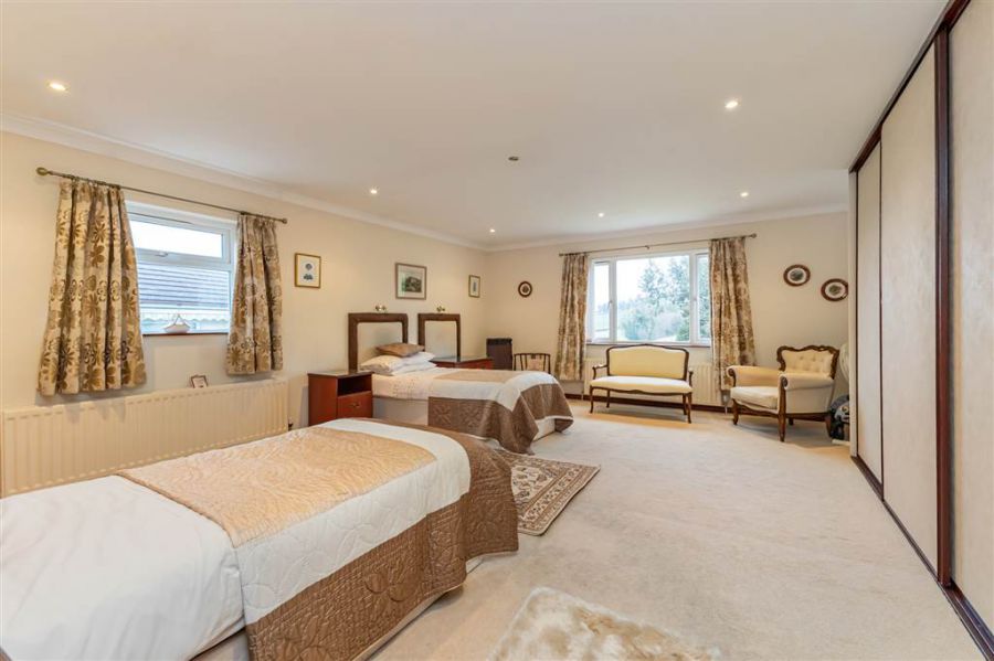 7 Ballymullan Road