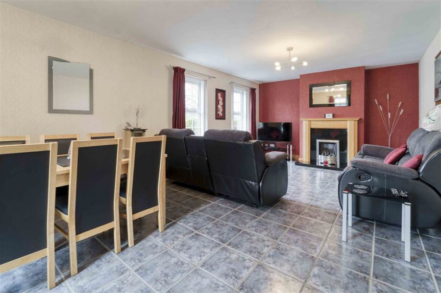 1 Molyneaux Walk