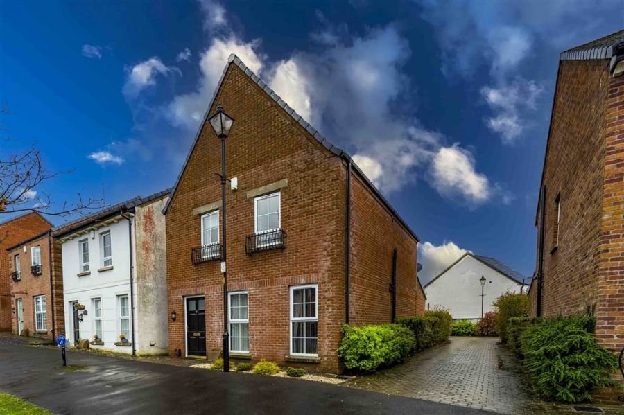 19 Lady Wallace Road