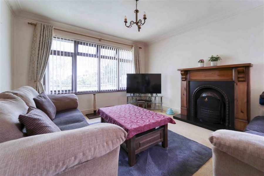 47b Halfpenny Gate Road