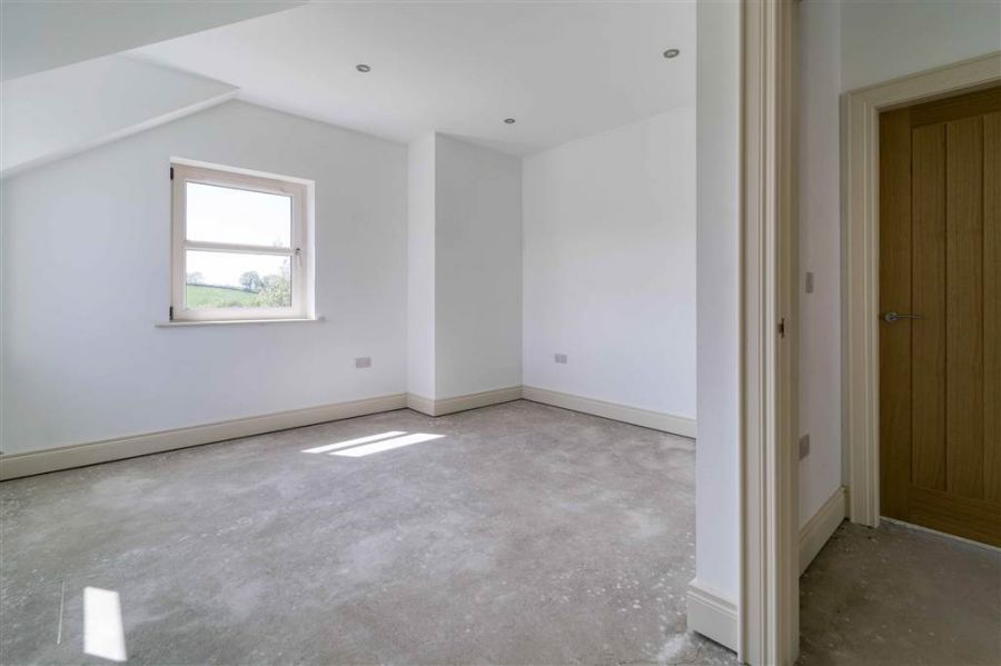 Stunning New Build, 8c Scolban Road