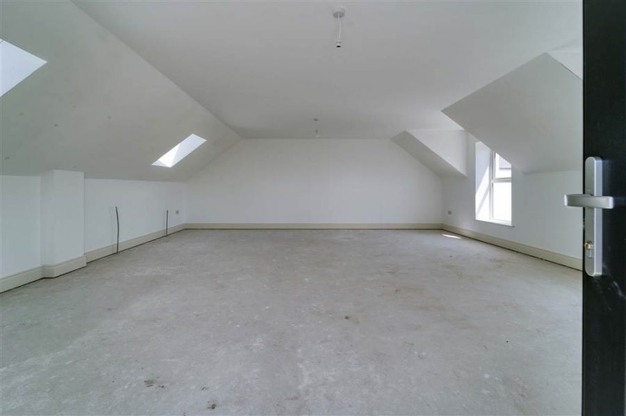 Stunning New Build, 8c Scolban Road