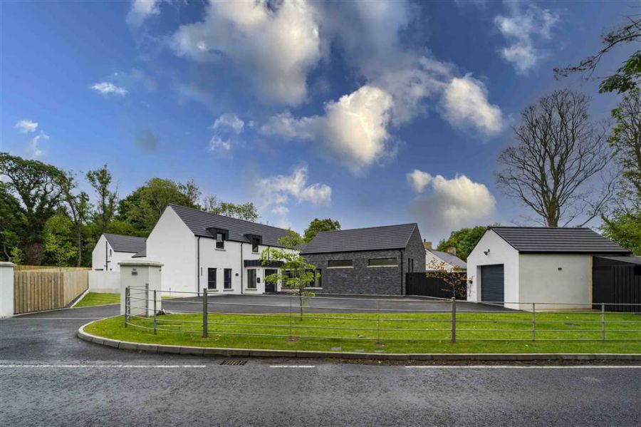 Hunters Corner, 18a Glenavy Road, lisburn, BT28 3UP