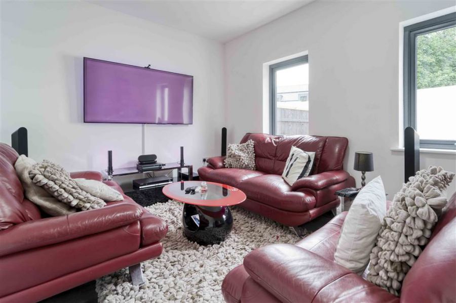 Hunters Corner, 18a Glenavy Road
