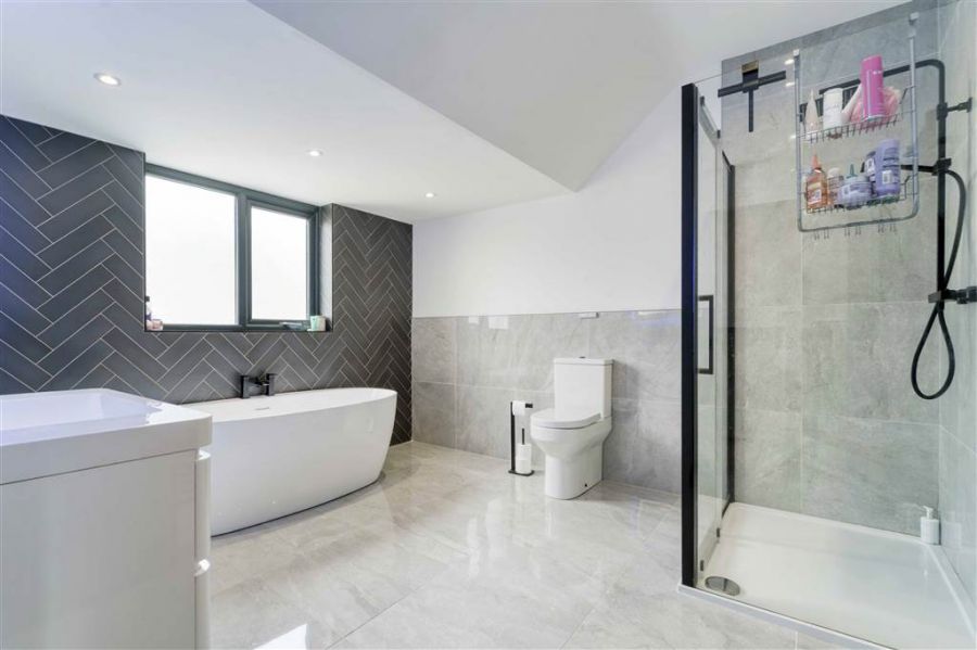 Hunters Corner, 18A Glenavy Road Hunters Corner, 18A Glenavy Road
