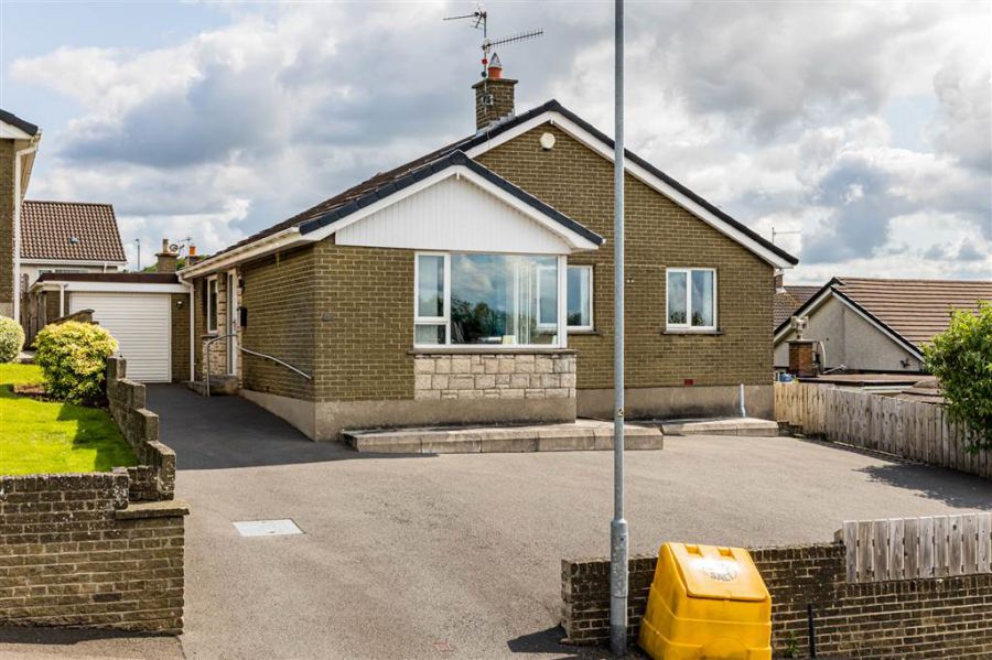 2 Monaville Close