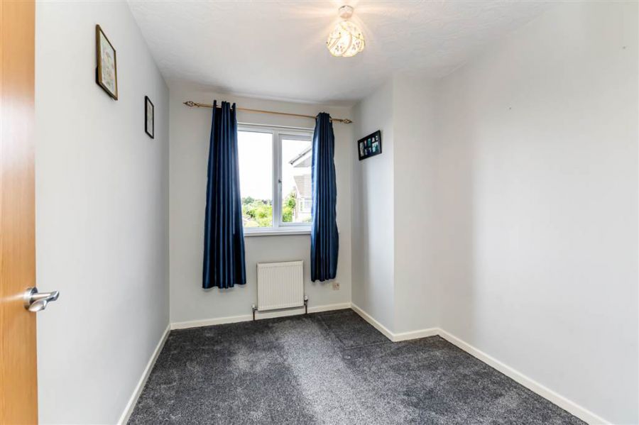 2 Monaville Close