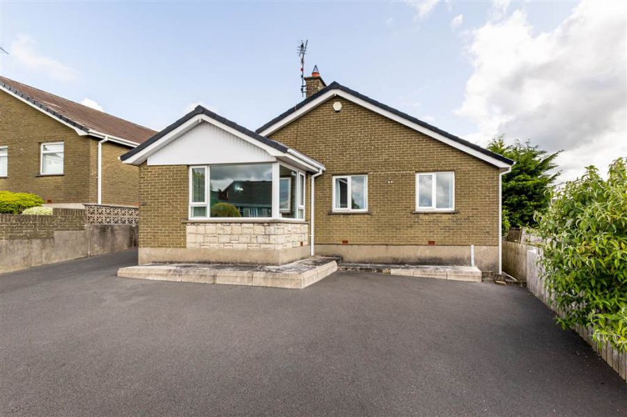 2 Monaville Close