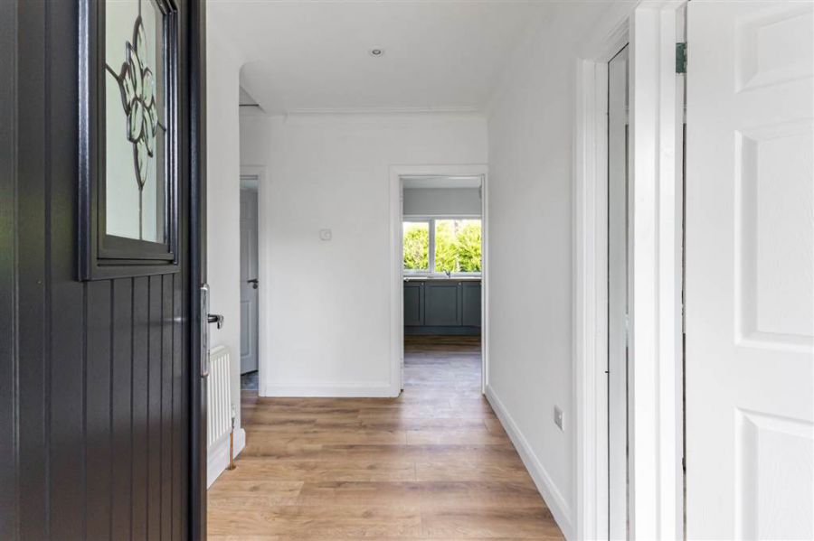 !!Fully Renovated!!, 6 Plantation Avenue
