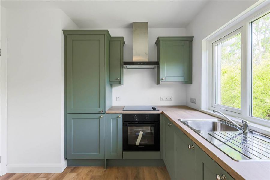 !!Fully Renovated!!, 6 Plantation Avenue