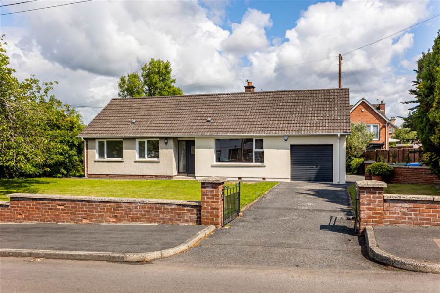 !!Fully Renovated!!, 6 Plantation Avenue