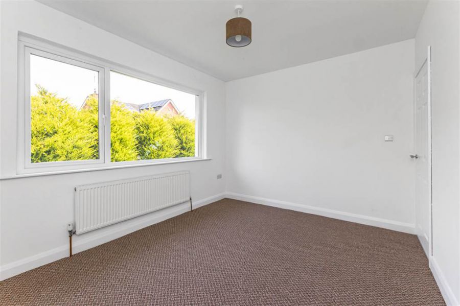 !!Fully Renovated!!, 6 Plantation Avenue