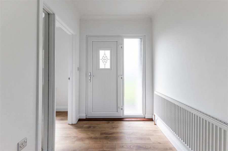 !!Fully Renovated!!, 6 Plantation Avenue