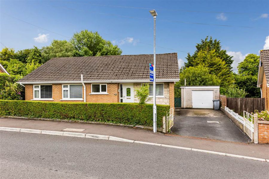 15 Traherne Gardens, lisburn, BT27 5QW