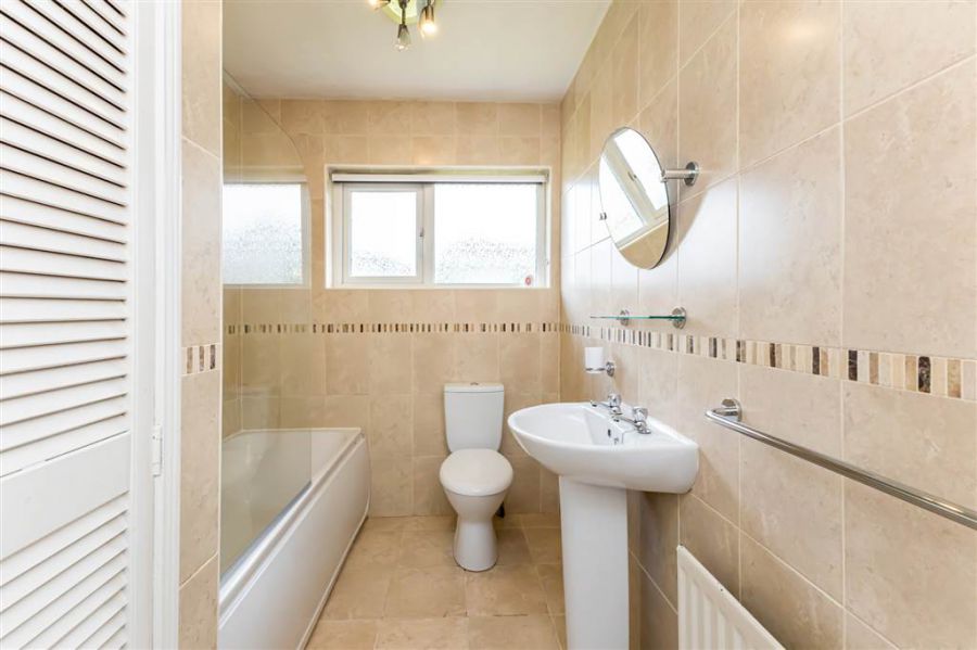 15 Traherne Gardens