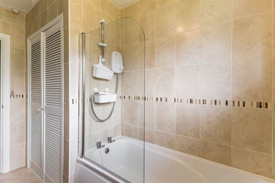 15 Traherne Gardens