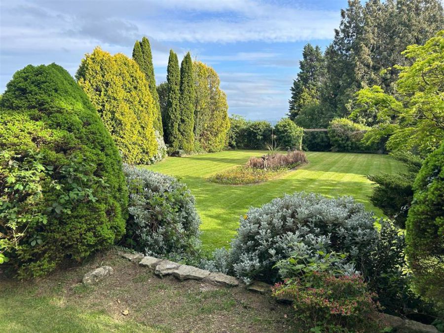 The Pines, 76 Glenavy Road