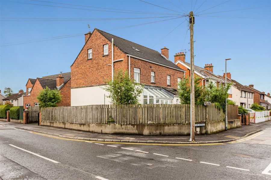 1 Jubilee Avenue