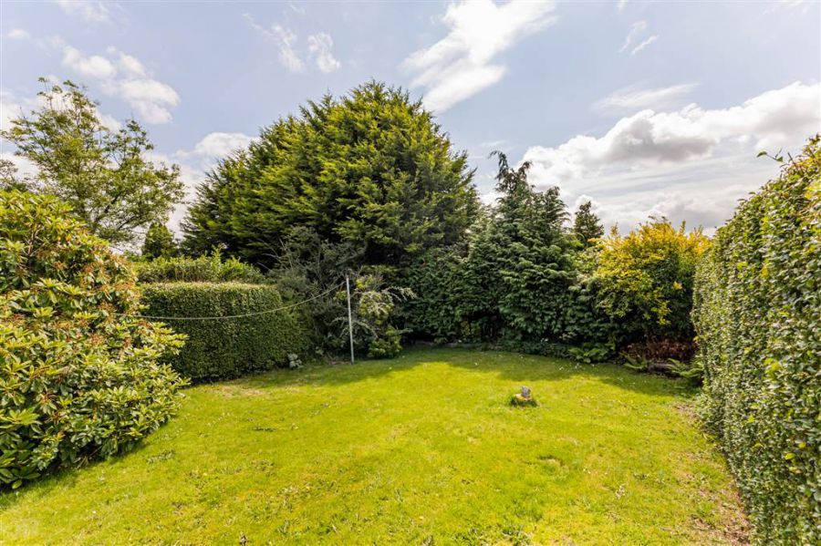 9 Fairview Park