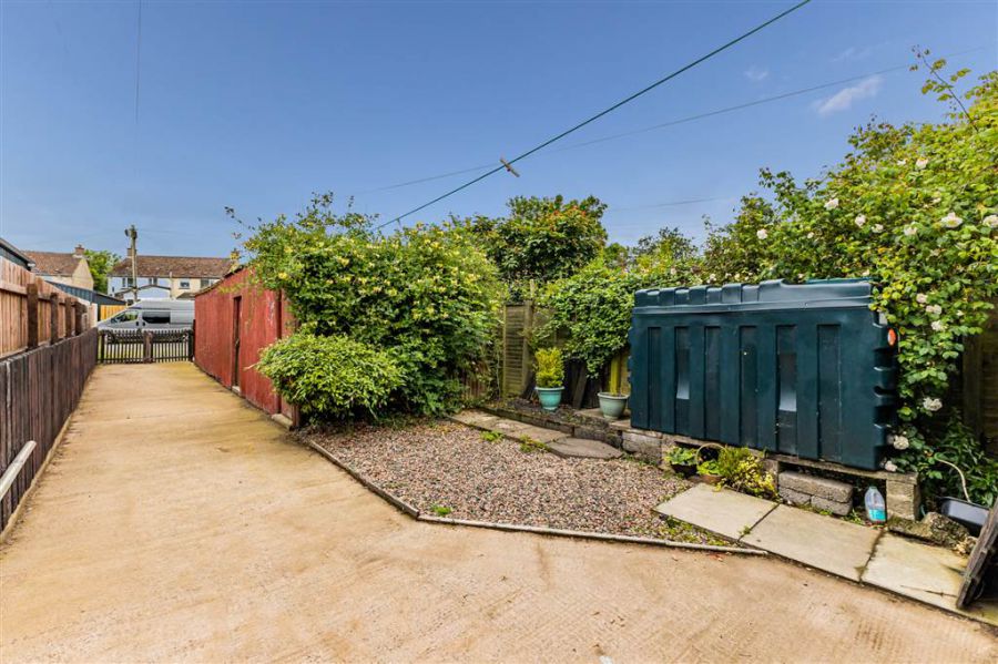 3 Bamford Park