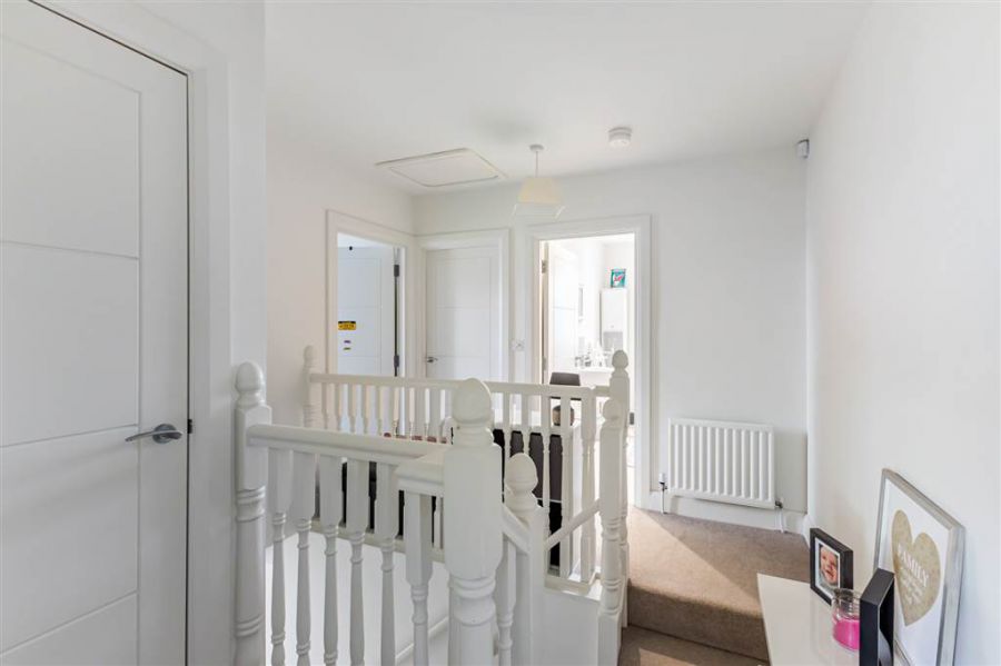 19 Woodbrook Manor