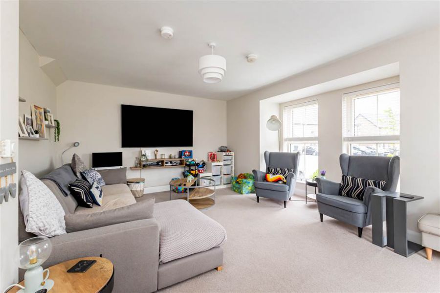 19 Woodbrook Manor