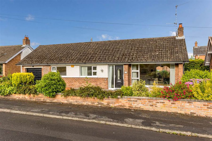 13 Clontara Park, lisburn, BT27 4LB