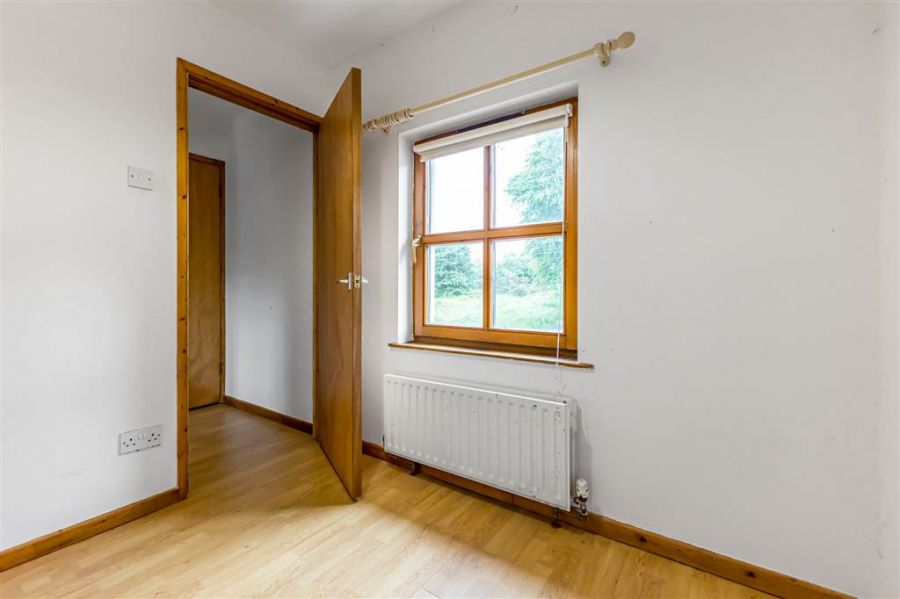 10 Lisburn Road