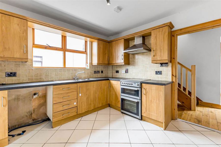 10 Lisburn Road